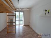 Pronájem bytu 1+kk s balkónem, ulice Gregorova, Ostrava, cena 7500 CZK / objekt / měsíc, nabízí 