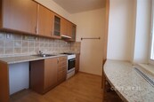 Pronájem bytu 2+1/balkon, ul. Josefa Skupy, Ostrava Poruba, cena 10620 CZK / objekt / měsíc, nabízí 