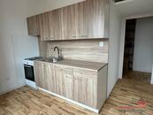 Podnájem bytu 2+1 s balkonem, 54m2, Ostrava Poruba, cena 12500 CZK / objekt / měsíc, nabízí 