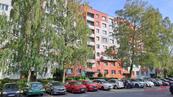 Byt 2+1 s balkonem v revitalizovaném domě s výtahem v Ostravě-Porubě, připravený na úpravy, cena 3590000 CZK / objekt, nabízí 