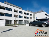 Pronájem bytu 1+kk, 32 m2 vč. parkování - Ostrava - Slezská Ostrava, cena 12500 CZK / objekt / měsíc, nabízí FLEXI REALITY s.r.o.