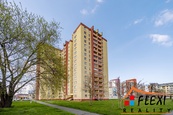 Pronájem prostorného bytu 3+1 s lodžií v druž.vl., 80,67m2 , Moravská Ostrava, ul. Poděbradova, cena 15200 CZK / objekt / měsíc, nabízí 