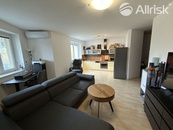 Prodej bytu 2+kk, 57 m2, ul. Na Vyhlídce, Frýdek - Místek, cena 5665000 CZK / objekt, nabízí 