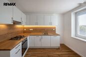 Pronájem bytu 3+1 po kompletní rekonstrukci | Ostrava, Varenská, cena 18000 CZK / objekt / měsíc, nabízí RE/MAX Centrum, Ostrava