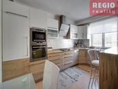 Prodej bytu 3+1, Poruba, cena 5890000 CZK / objekt, nabízí 