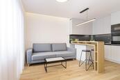 Prodej zrekonstruovaného bytu 2+kk, 40 m2, Ostrava, ul. Mongolská, cena 3890000 CZK / objekt, nabízí 
