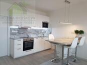Nájem bytu 1 kk, Závoří 21, Ostrava-Zábřeh, cena 11000 CZK / objekt / měsíc, nabízí Helena Hrušková Reality