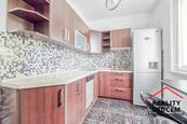 Pronájem bytu 2+1, 54 m2, ul. Božkova, Karviná - Ráj, cena 10000 CZK / objekt / měsíc, nabízí 
