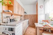 Prodej bytu v os. vlast. 3+1/55m2 na ul. Kpt. Jaroše, Karviná - Mizerov, cena 2100000 CZK / objekt, nabízí 