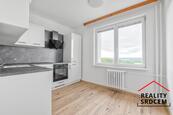 Pronájem nově zrekonstruovaného bytu 3+1 s lodžií, 75 m2, ul. Lumírova, Ostrava-Výškovice, cena 13349 CZK / objekt / měsíc, nabízí DĚLÁME REALITY SRDCEM