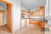 Pronájem vybaveného bytu 1+1, 40,5 m2 + lodžie, 4,6 m2, ul. Spartakovců, Ostrava - Poruba, cena 11500 CZK / objekt / měsíc, nabízí 