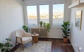 Podej bytu 3+1 v osobním vlastnictví s lodžií a balkónem, cena 3490000 CZK / objekt, nabízí 