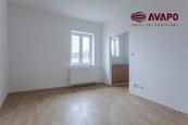 Pronájem bytu 1+KK ul. Na Valech, Opava, cena 7500 CZK / objekt / měsíc, nabízí 