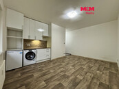Prodej bytu 1+kk, 25 m2, Ostrava, ul. Ukrajinská, cena 2399000 CZK / objekt, nabízí 