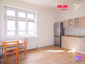 Pronájem bytu 1+1, 40 m2, Ostrava, ul. Repinova, cena 9000 CZK / objekt / měsíc, nabízí 
