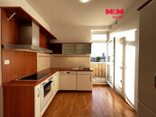 Pronájem bytu 2+1, 64 m2, Ostrava, ul. Na Hradbách, cena 13400 CZK / objekt / měsíc, nabízí M&M reality holding a.s.