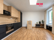 Prodej bytu 2+kk, 38 m2, Ostrava, ul. Matěje Kopeckého, cena 3389000 CZK / objekt, nabízí 