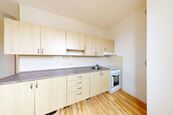Prodej bytu 2+1 s balkonem, 58 m2, ul. Korunní, Ostrava - Mar. Hory, cena 3750000 CZK / objekt, nabízí 