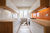 Pronájem bytu 2+1 54 m2, Moravská Ostrava, cena 14000 CZK / objekt / měsíc, nabízí Real Reality Klíč