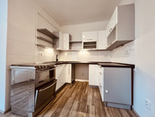 Pronájem bytu 1+1, Garážní, Moravská Ostrava, 8700 Kč/měs, 46 m2, cena 8700 CZK / objekt / měsíc, nabízí 